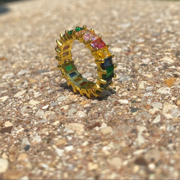 Rainbow Baguette Ring - Picture 10 of 12